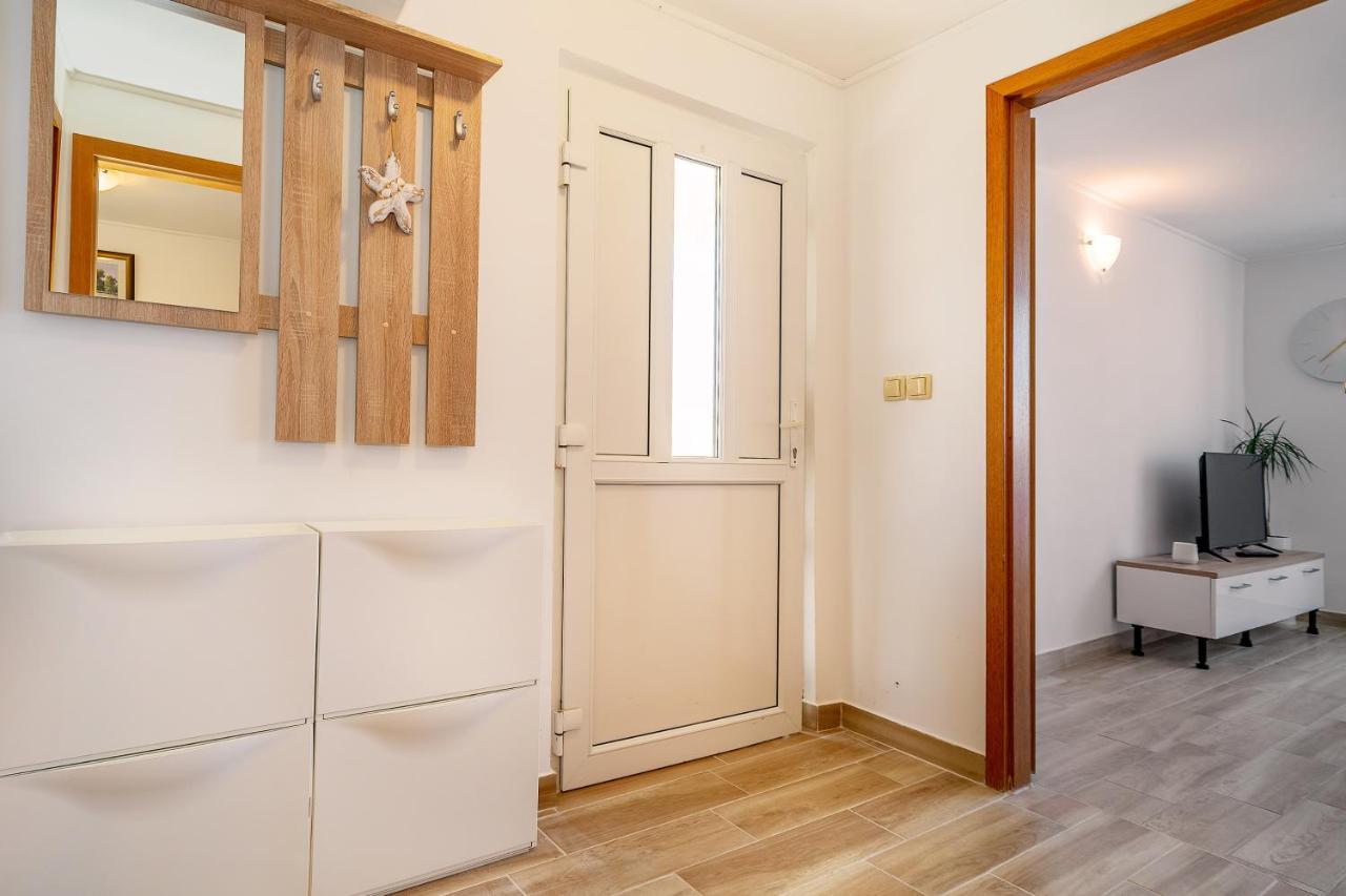 Ara-Bane Baška Exterior foto